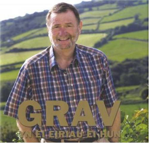 A picture of 'Grav yn ei Eiriau ei Hun' 
                              by Ray Gravell